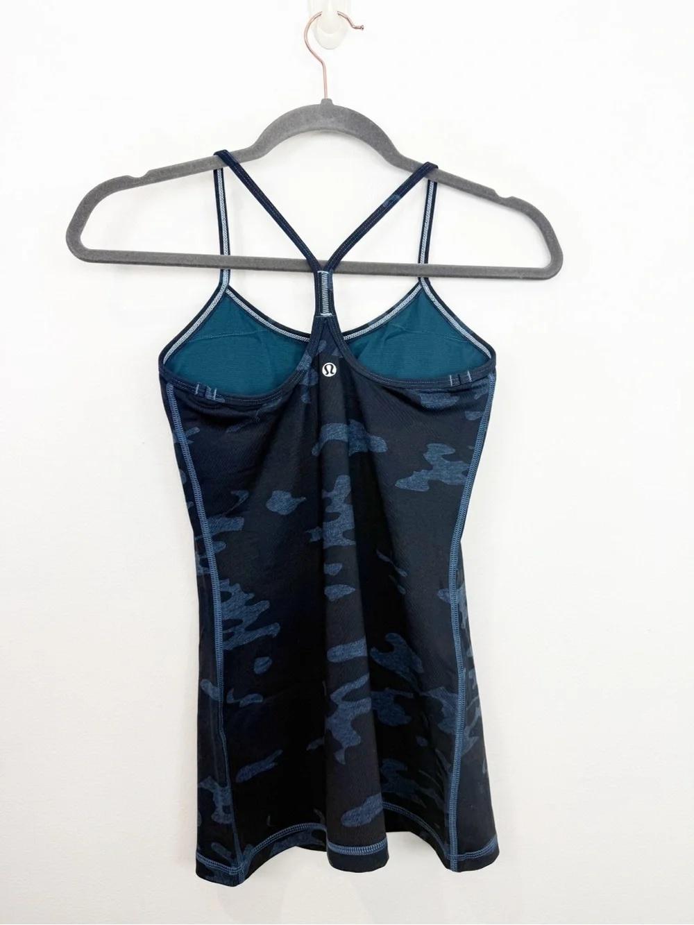 Lululemon Power Y Blue Camouflage Tank Top Size 4